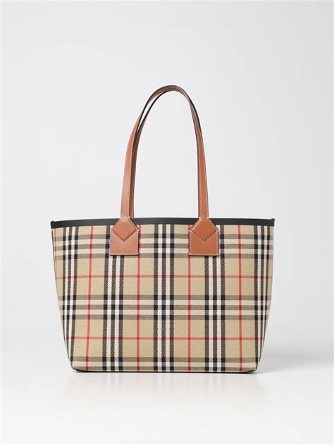 burberry borse made in china